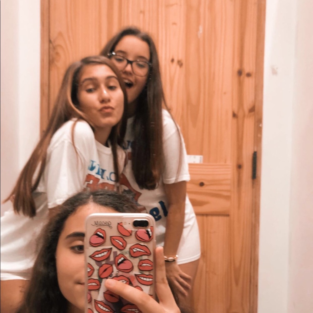 Meet your Posher, Madison